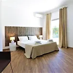 Namora - Private Swimming Pool & Hot Jacuzzi * アルブフェイラ