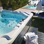 ヴィラ Namora - Private Swimming Pool & Hot Jacuzzi