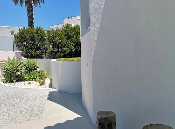 Namora - Private Swimming Pool & Hot Jacuzzi *