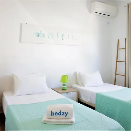 Namora - Private Swimming Pool & Hot Jacuzzi וילה *