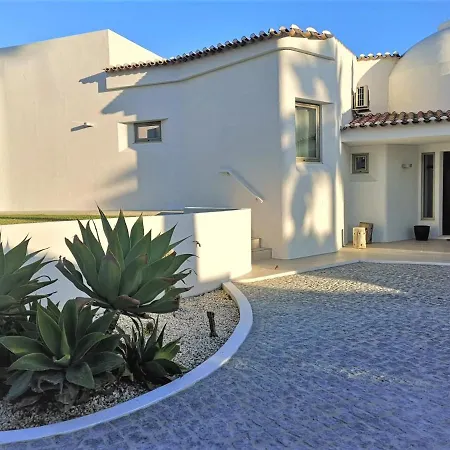 Namora - Private Swimming Pool & Hot Jacuzzi אלבופיירה